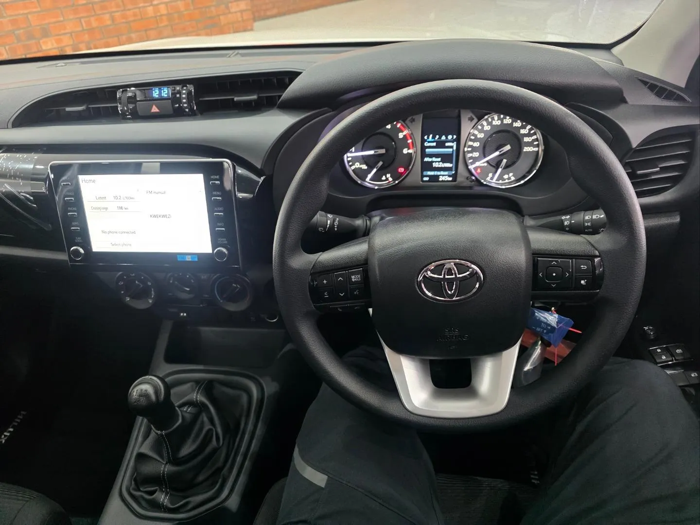 2026 Toyota Hilux 2.4GD-6 Single Cab Raider Manual, photo 4 of 6