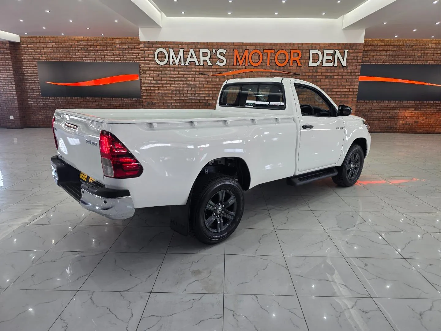 2026 Toyota Hilux 2.4GD-6 Single Cab Raider Manual, photo 6 of 6