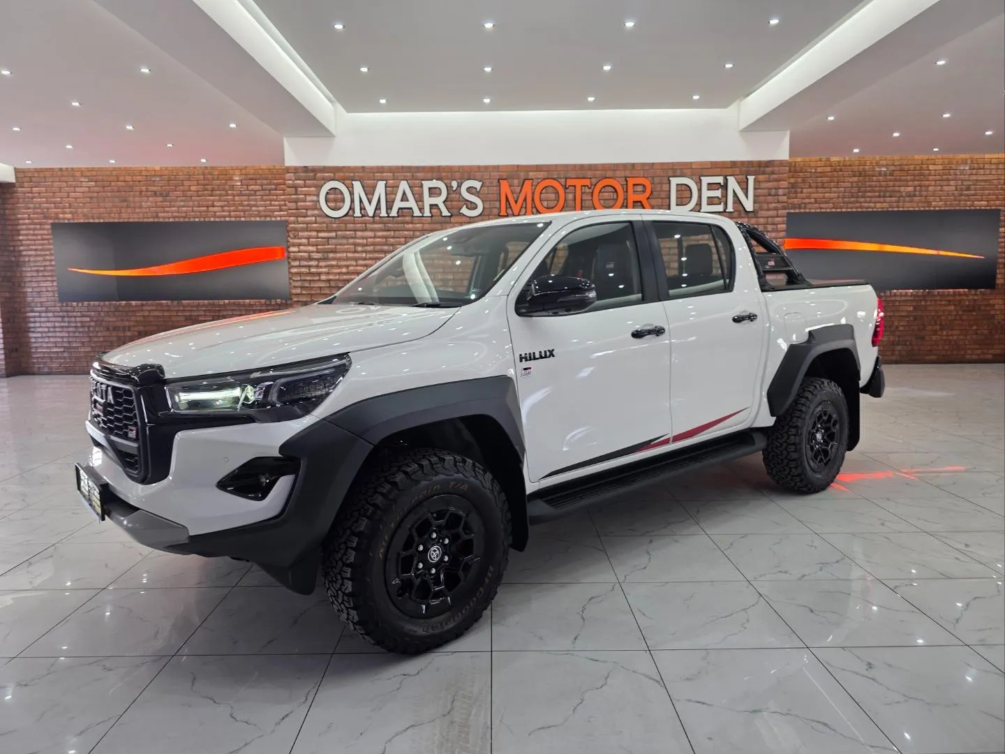 2026 Toyota Hilux 2.8GD-6 Double Cab 4x4 GR-Sport, photo 3 of 6