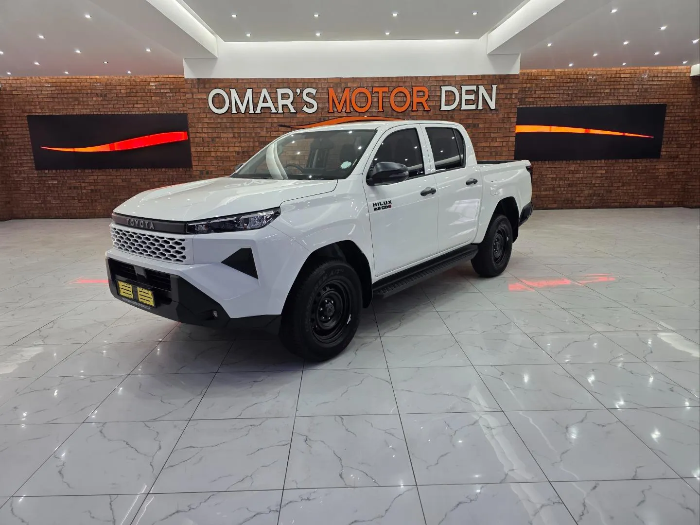 2026 Toyota Hilux 2.8GD-6 Double Cab Raider 4x4, photo 1 of 5