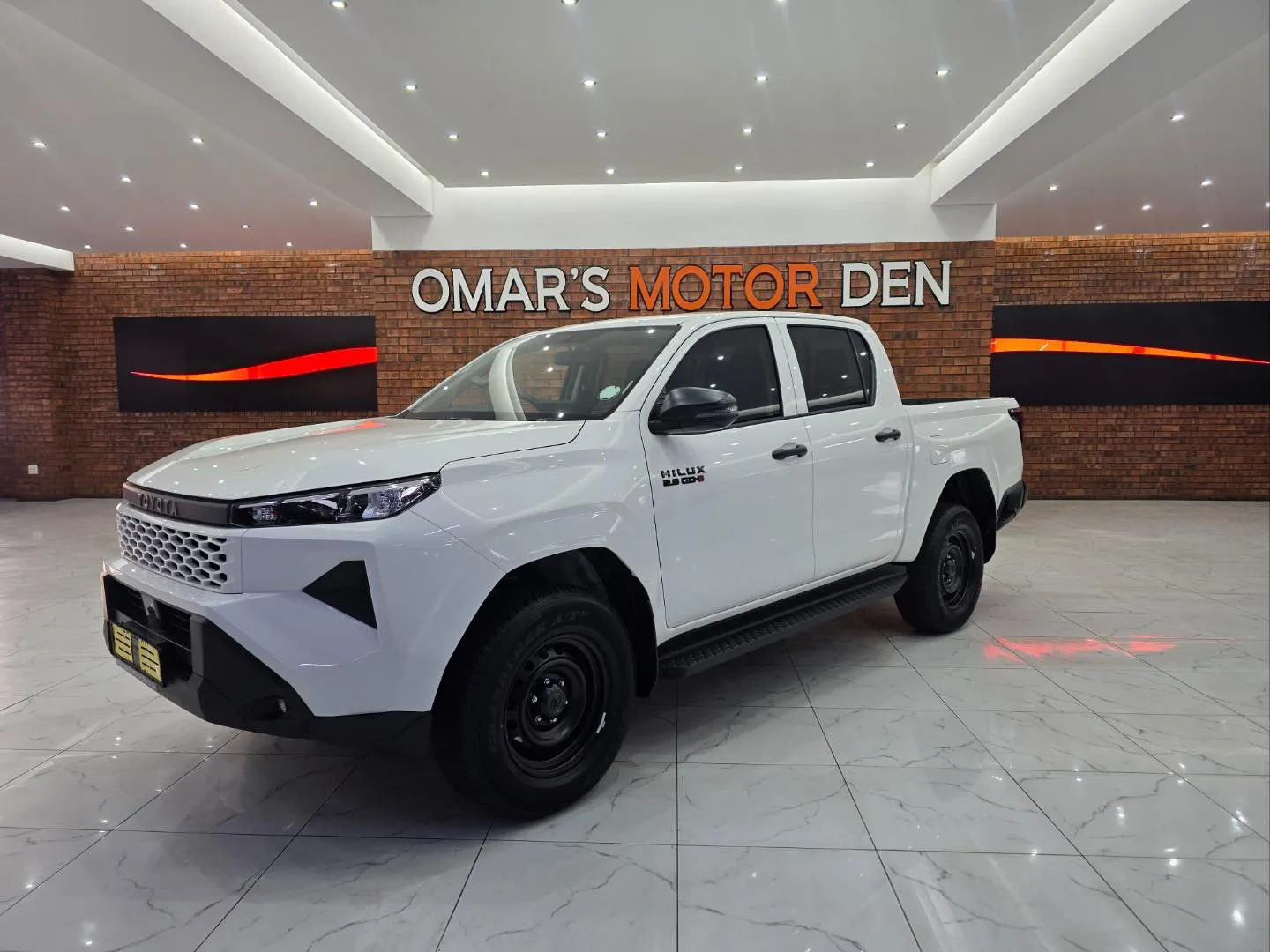 2026 Toyota Hilux 2.8GD-6 Double Cab Raider 4x4, photo 4 of 5