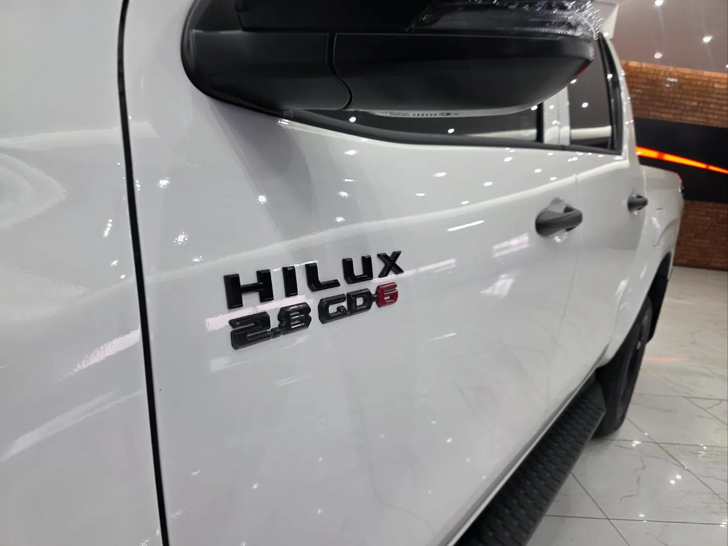 2026 Toyota Hilux 2.8GD-6 Double Cab Raider 4x4, photo 6 of 8