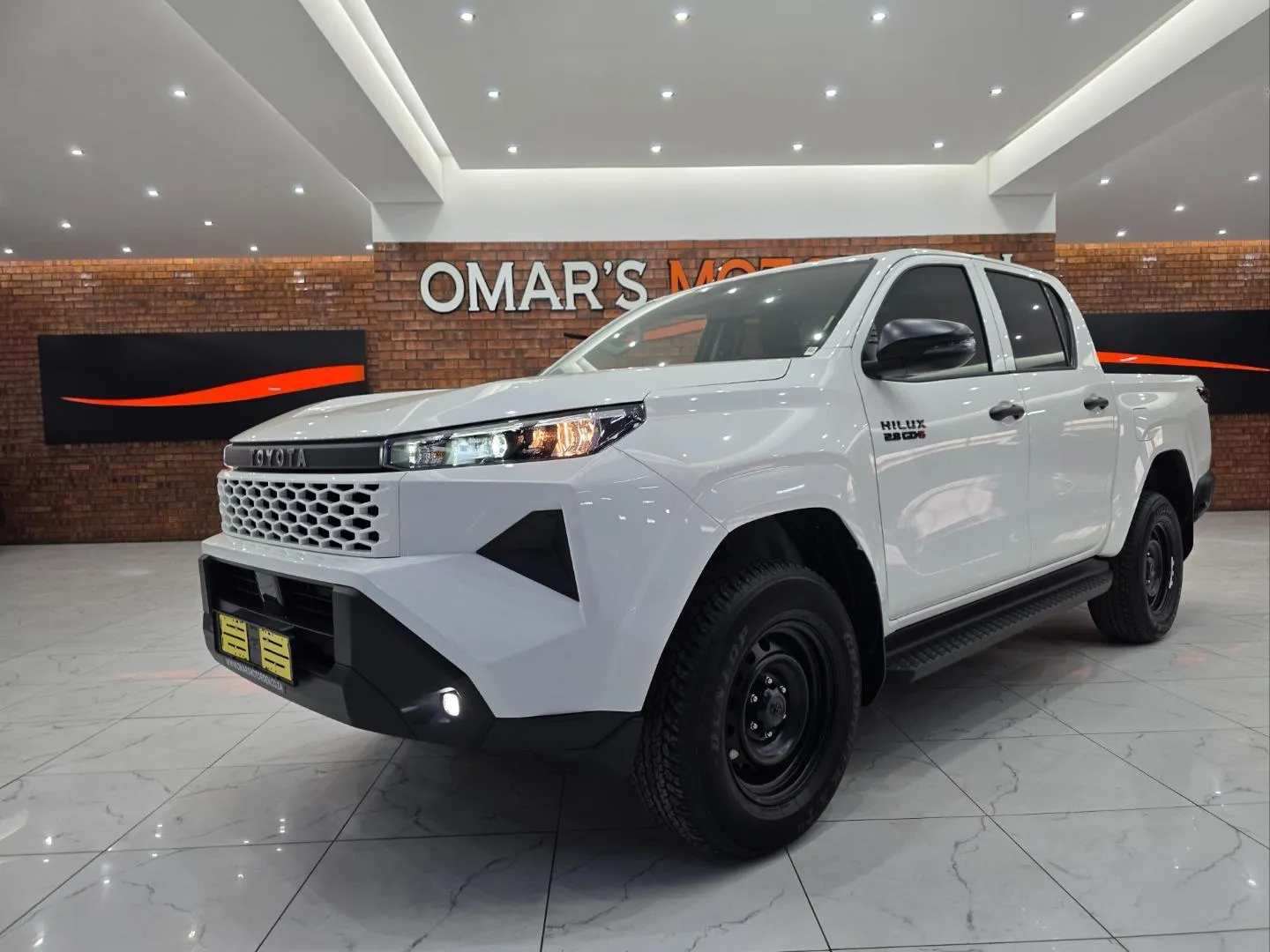 2026 Toyota Hilux 2.8GD-6 Double Cab SRX, photo 2 of 7