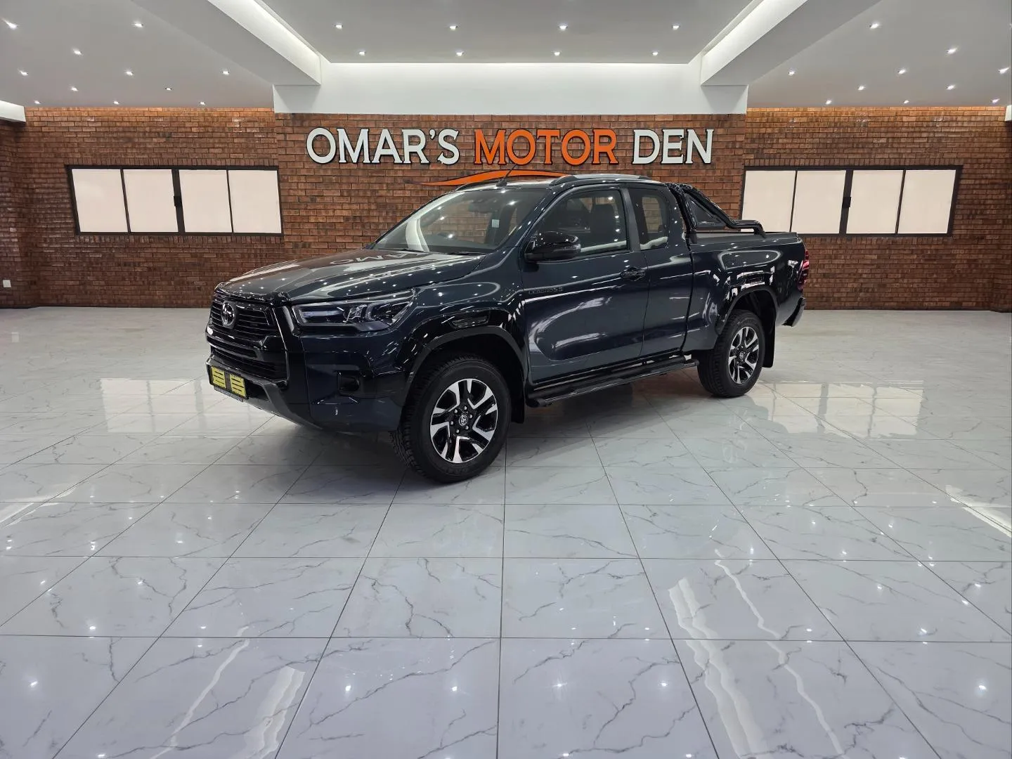 2026 Toyota Hilux 2.8GD-6 Xtra Cab 4x4 Legend 55, photo 1 of 8