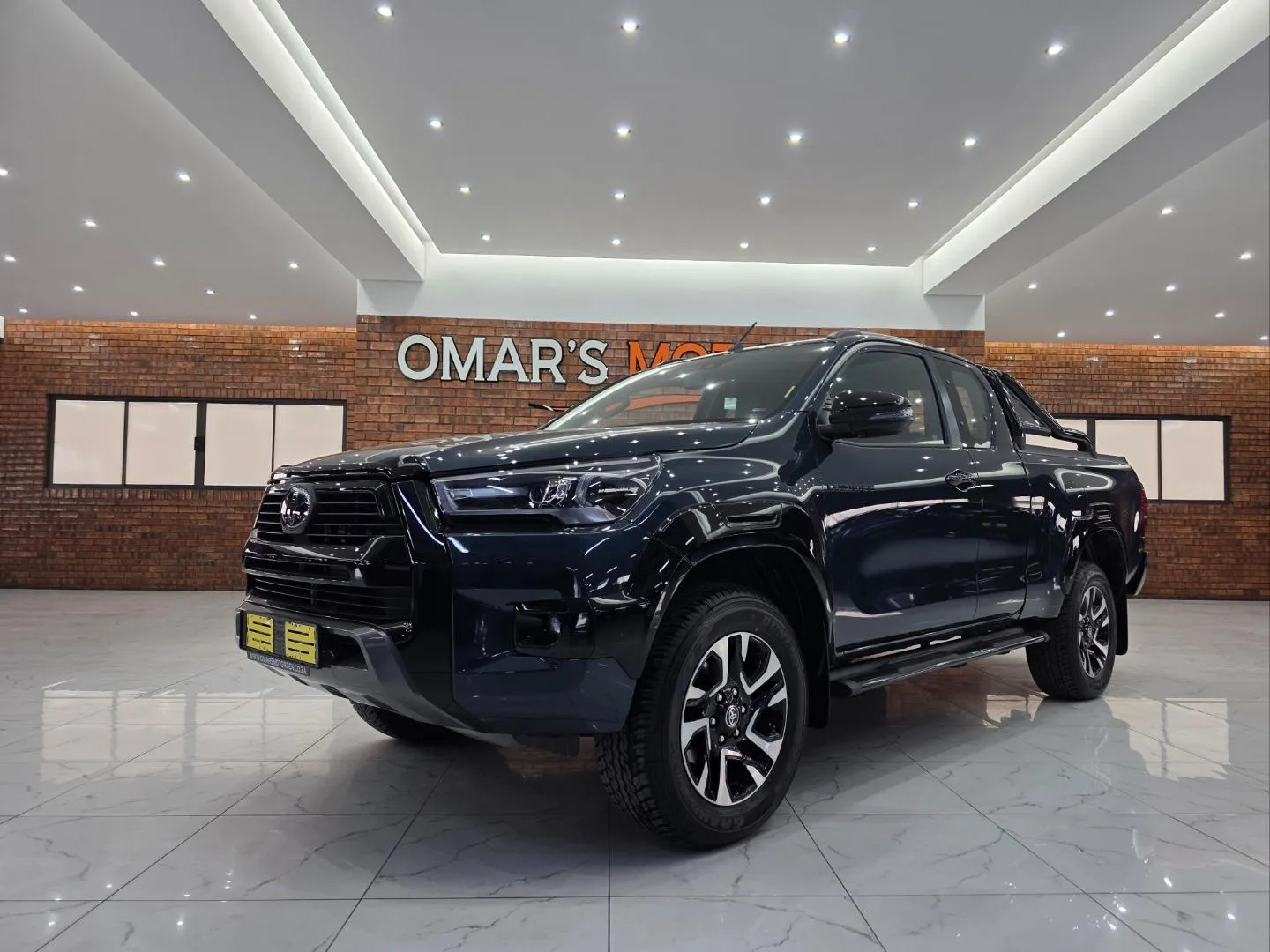 2026 Toyota Hilux 2.8GD-6 Xtra Cab 4x4 Legend 55, photo 2 of 8