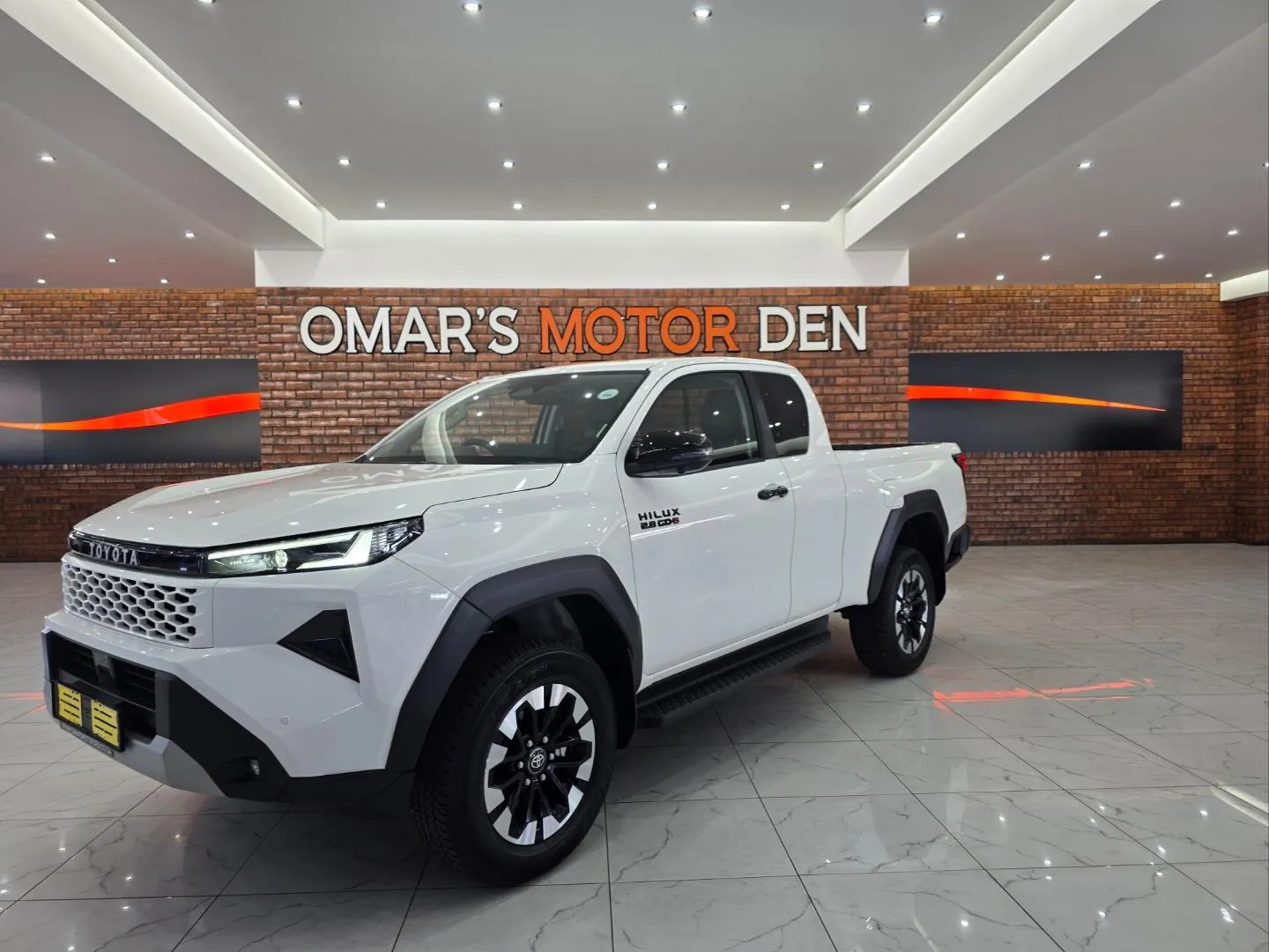 2026 Toyota Hilux 2.8GD-6 Xtra Cab Raider X 4x4, photo 2 of 6