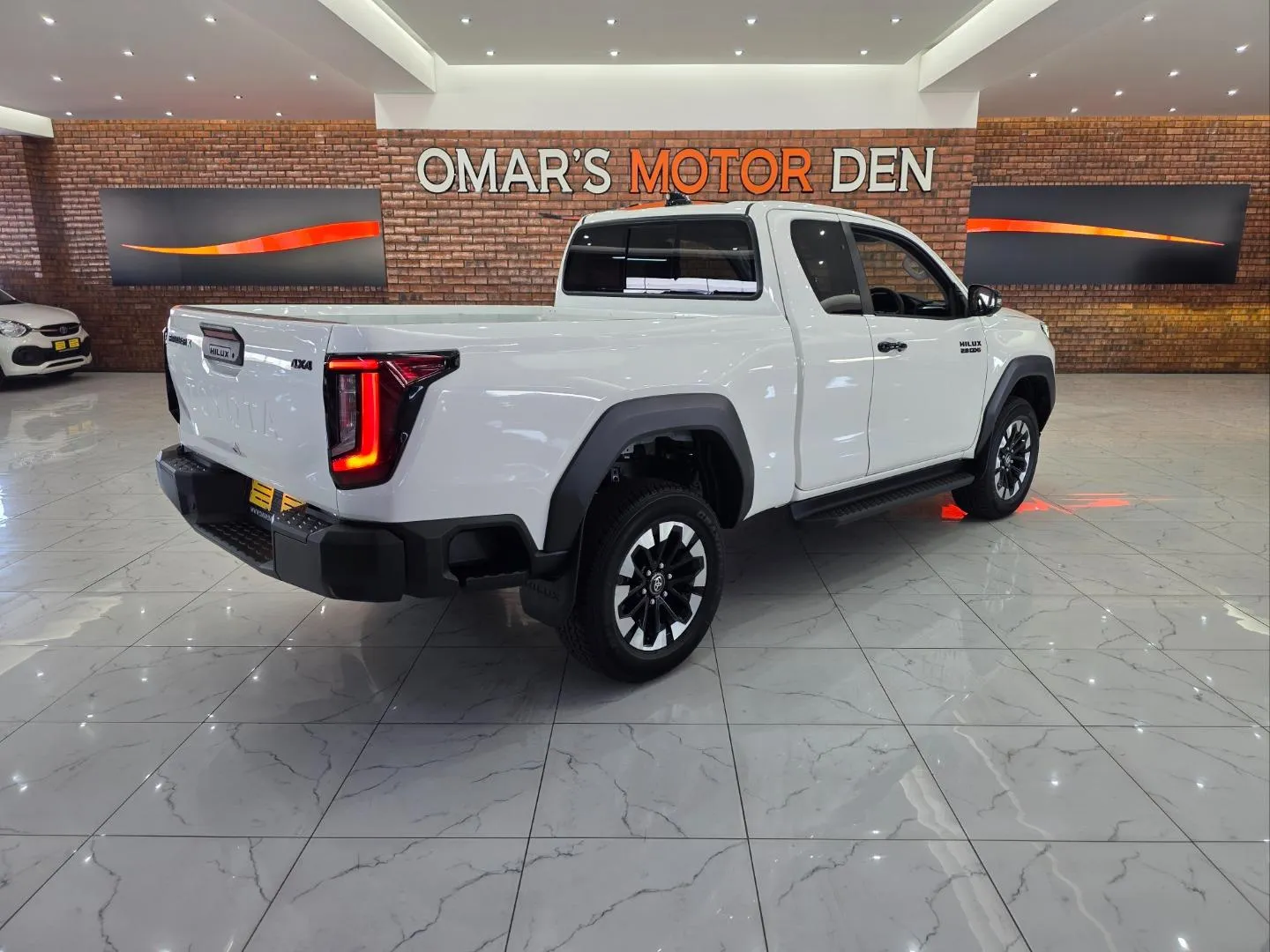 2026 Toyota Hilux 2.8GD-6 Xtra Cab Raider X 4x4, photo 4 of 6