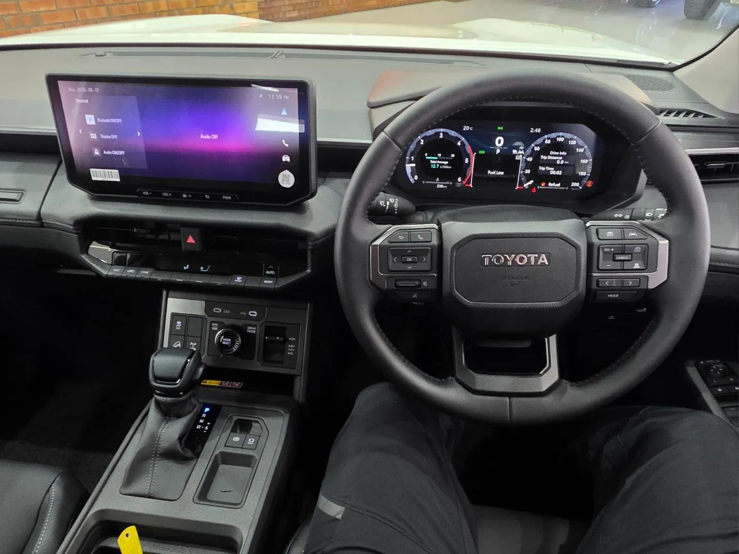 2026 Toyota Hilux 2.8GD-6 Xtra Cab Raider X 4x4, photo 5 of 6