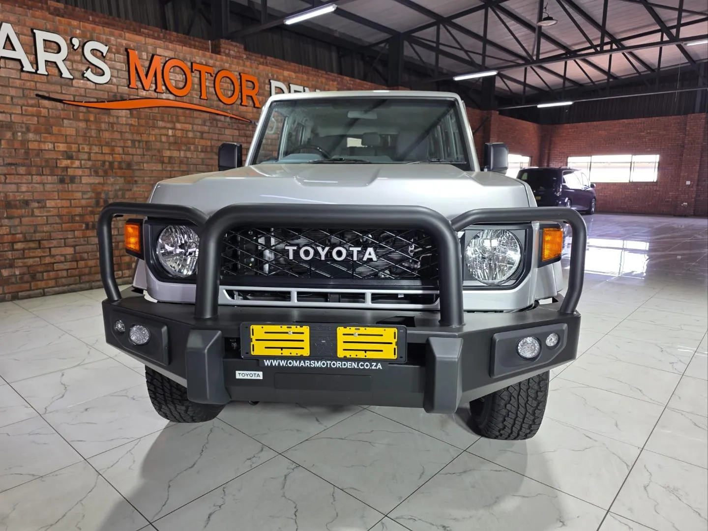 2026 Toyota Land Cruiser 76 2.8GD-6 Station Wagon VX, photo 2 of 5