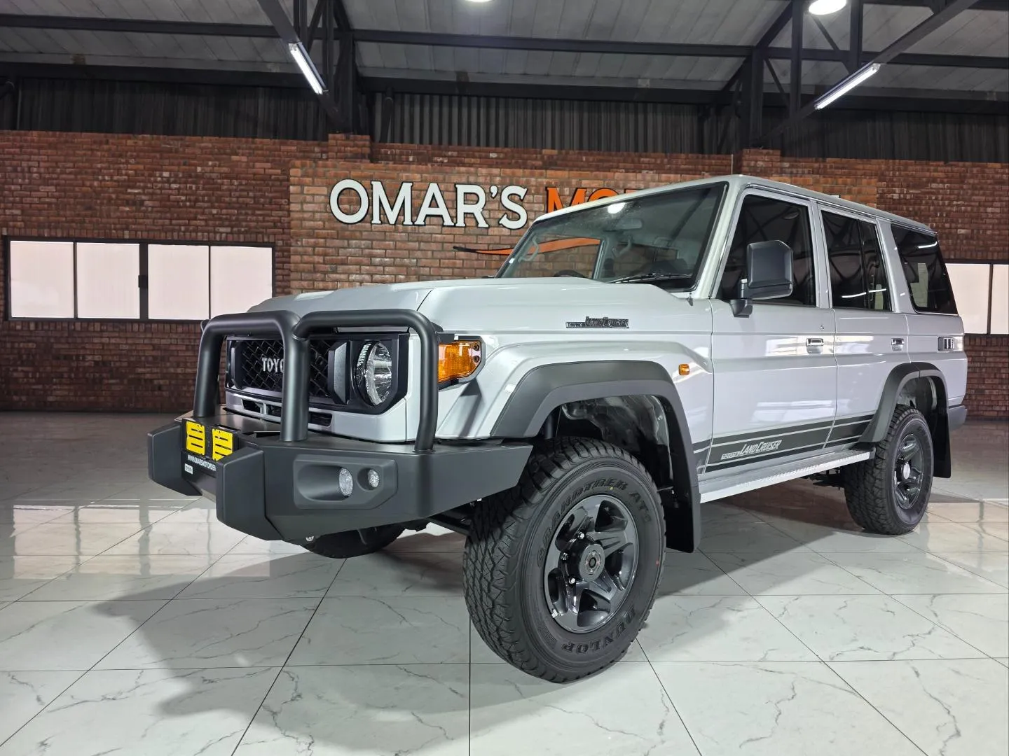 2026 Toyota Land Cruiser 76 2.8GD-6 Station Wagon VX, photo 4 of 5