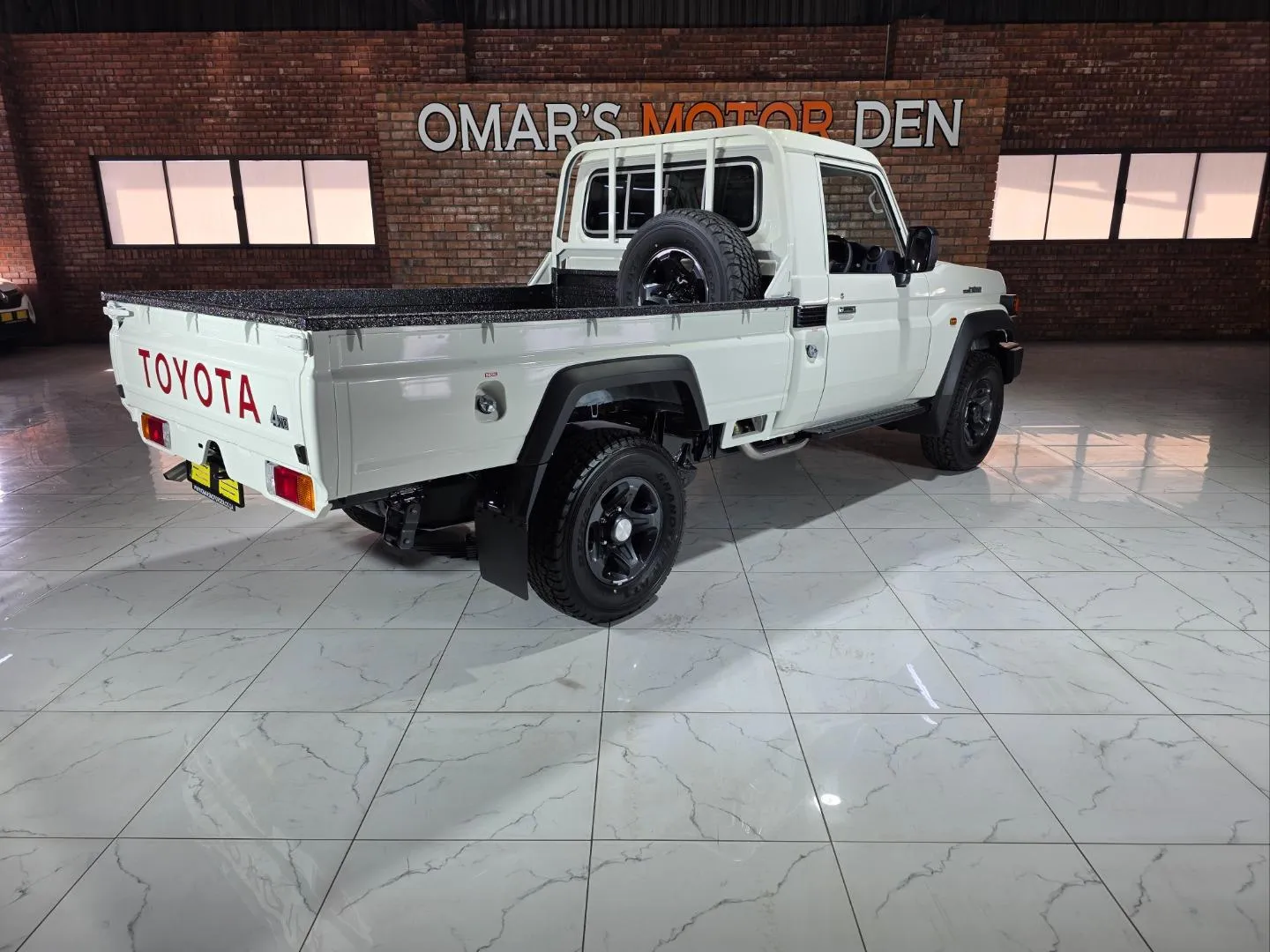 2026 Toyota Land Cruiser 79 2.8GD-6 Single Cab, photo 4 of 6