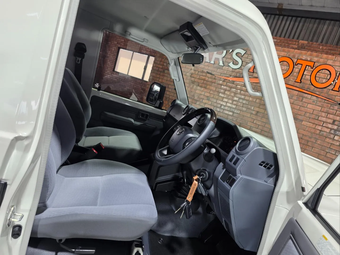 2026 Toyota Land Cruiser 79 2.8GD-6 Single Cab, photo 6 of 6