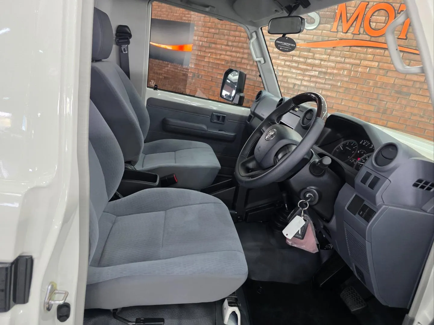 2026 Toyota Land Cruiser 79 2.8GD-6 Single Cab, photo 6 of 7