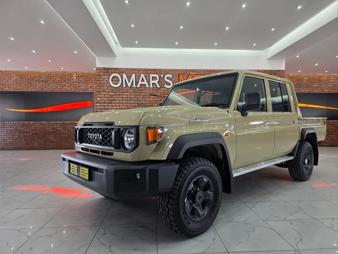 2026 Toyota Land Cruiser 79 4.2D Double Cab, photo 2 of 7