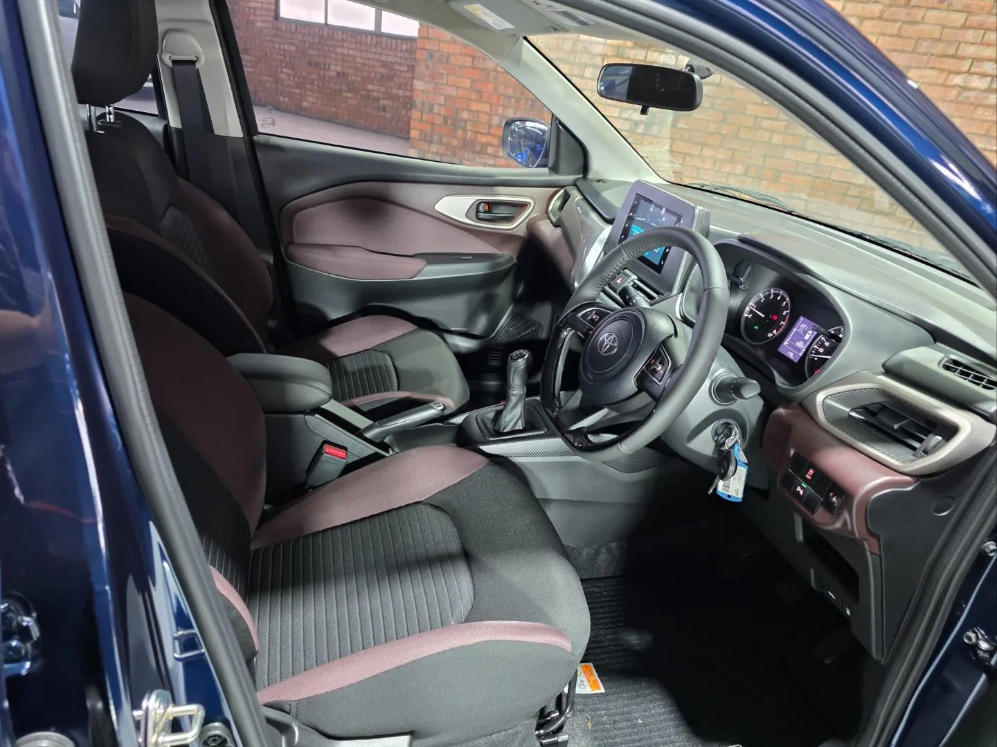 2026 Toyota Starlet Cross 1.5 XS Manual, photo 6 of 6