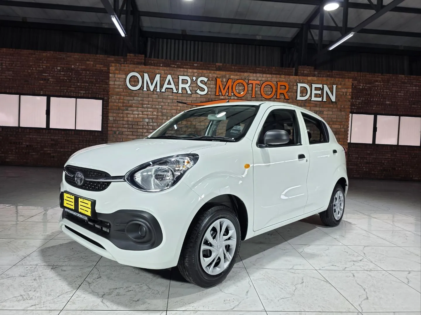 2026 Toyota Vitz 1.0, photo 2 of 6