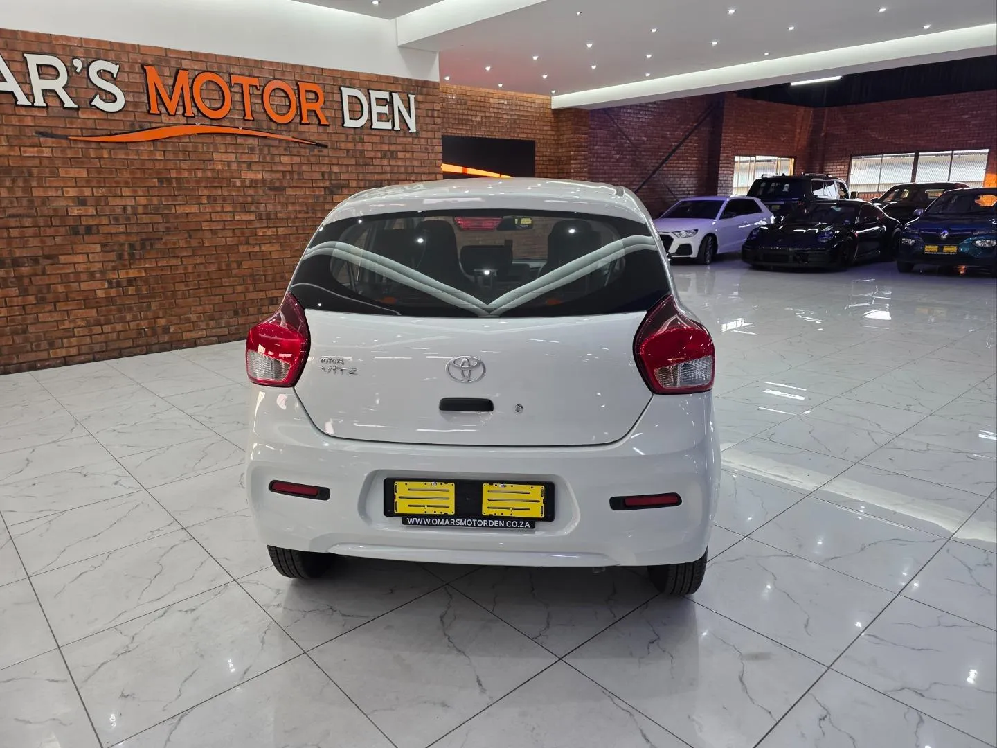 2026 Toyota Vitz 1.0, photo 4 of 5