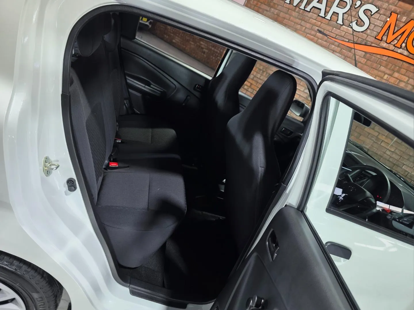 2026 Toyota Vitz 1.0, photo 6 of 6