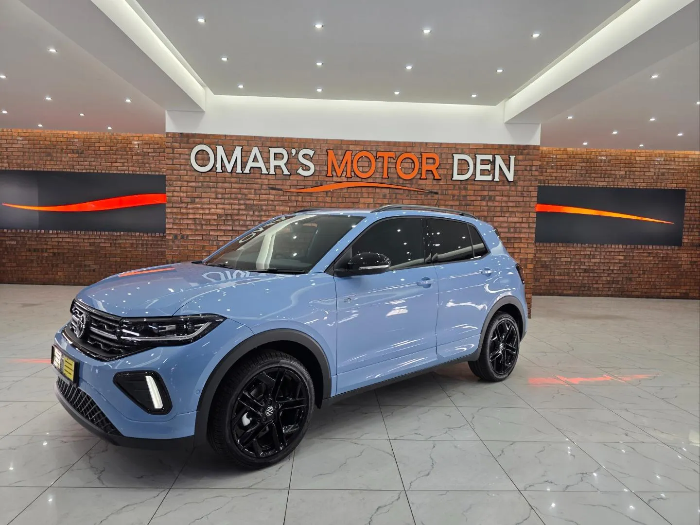 2026 Volkswagen T-Cross 1.0TSI R-Line, photo 2 of 6